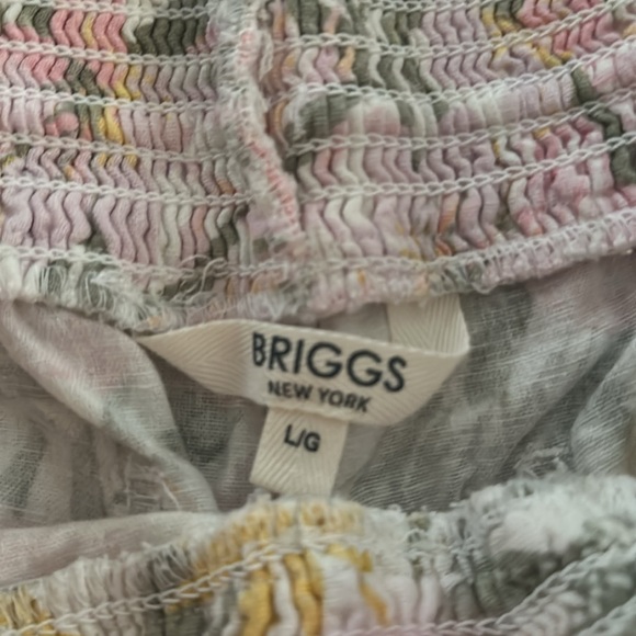 Women’s shorts - Picture 2 of 4